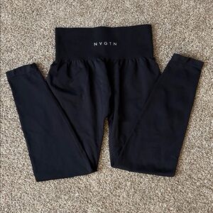 NVGTN Classic Black Leggings